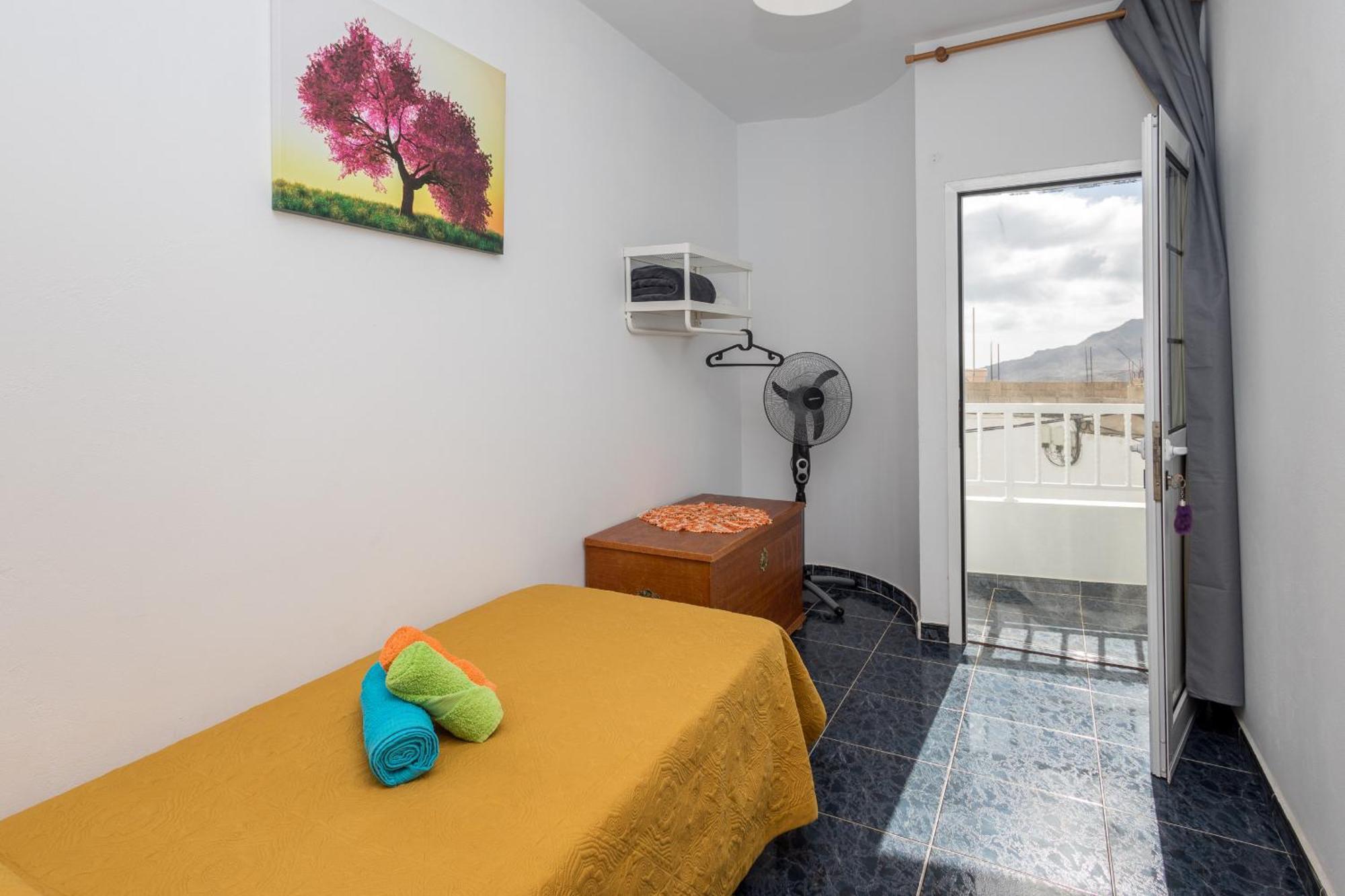 Lightbooking Gadi House Tasarte Terraza Y Barbacoa ภายนอก รูปภาพ